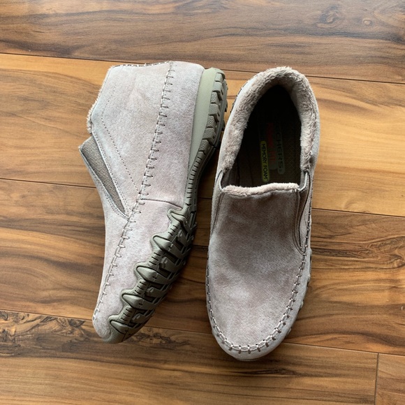 skechers spirit animal